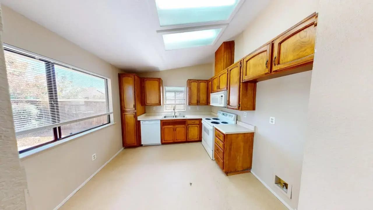 2825 Cashew St, photo 7