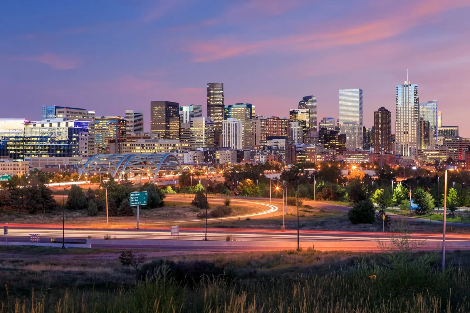 Denver, Colorado skyline at dusk